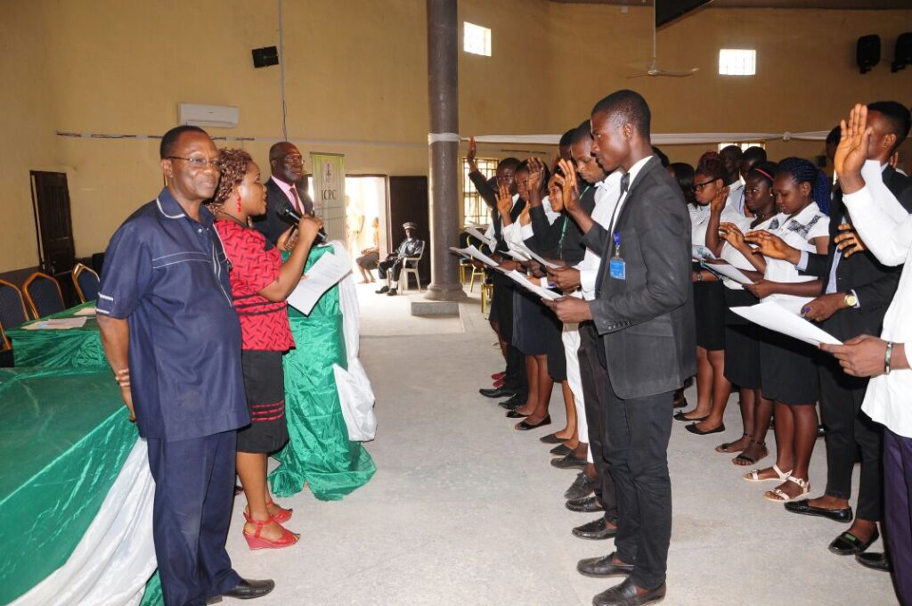 Lecturers at FCE Eha-Amufu Begin Two-Week Warning Strike FCE Eha-Amufu
